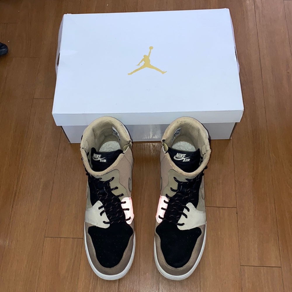 Jordan Shoes - W Air Jordan 1 Rebel XX UT